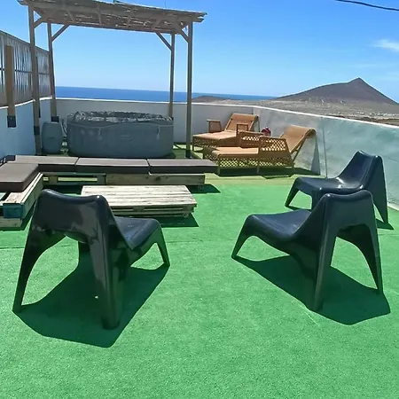 La Casita De Aitor; Campo Y Playa En El Medano (Tenerife)