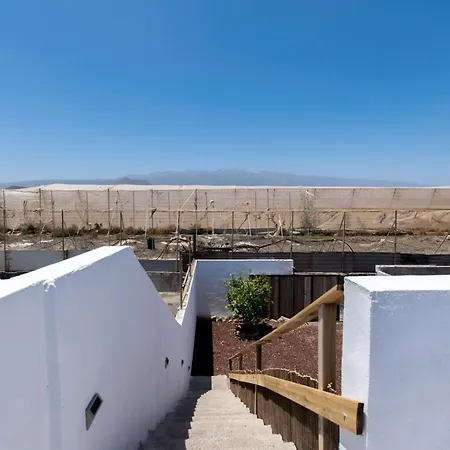 La Casita De Aitor; Campo Y Playa En אל מדאנו
